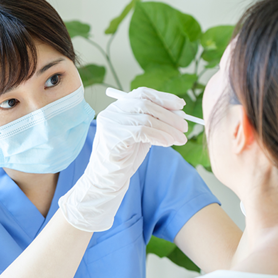 プロによる口腔チェックで「見えないリスク」を早期発見